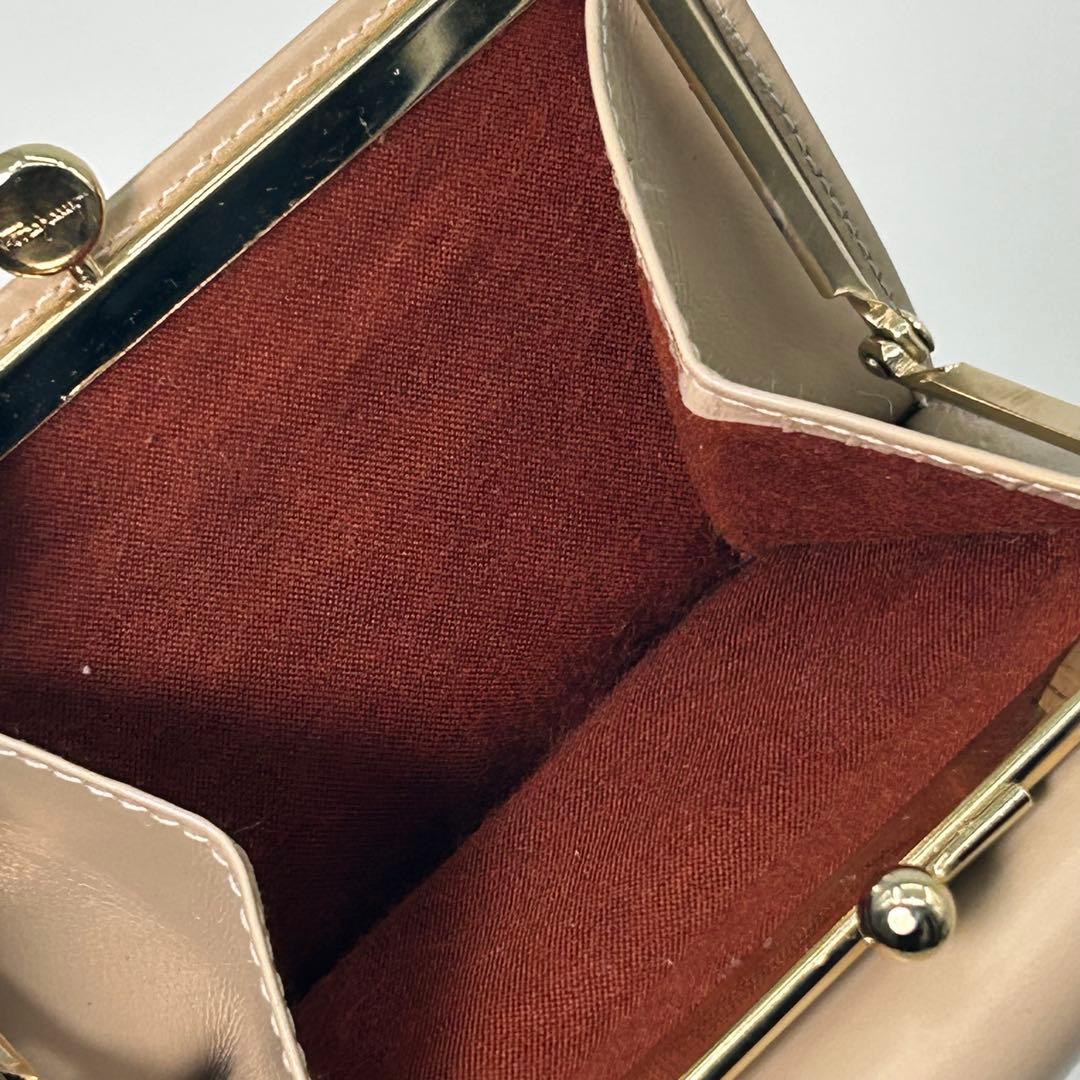 【未使用級】Salvatore Ferragamo 二つ折財布 ガンチーニ BE