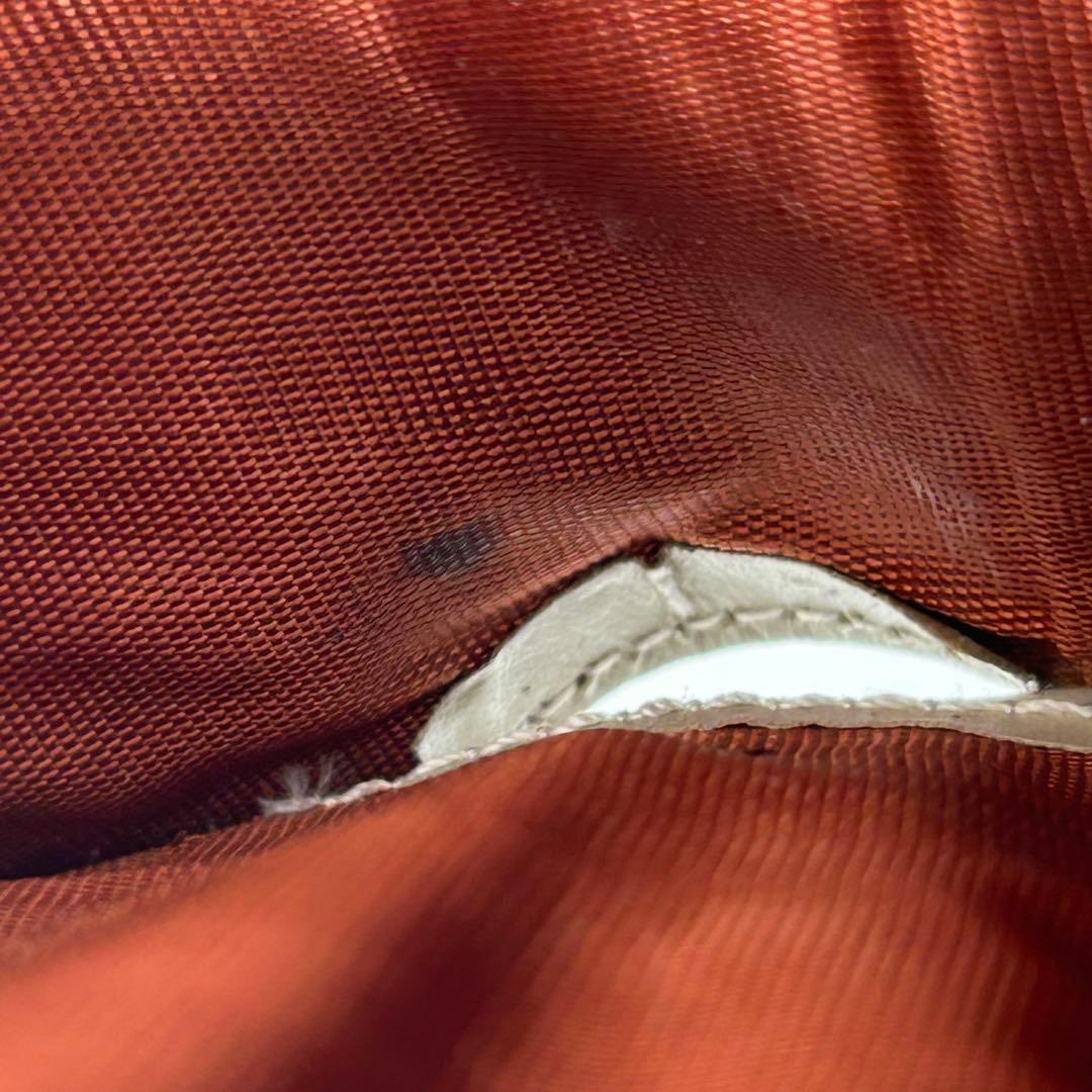 【未使用級】Salvatore Ferragamo 二つ折財布 ガンチーニ BE