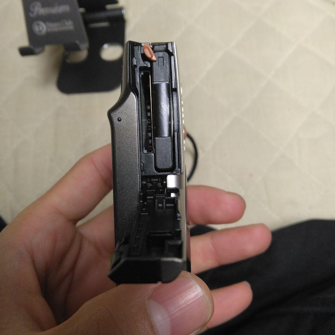 Canon PC1737　コンパクトカメラ 可動式ディスプレイ