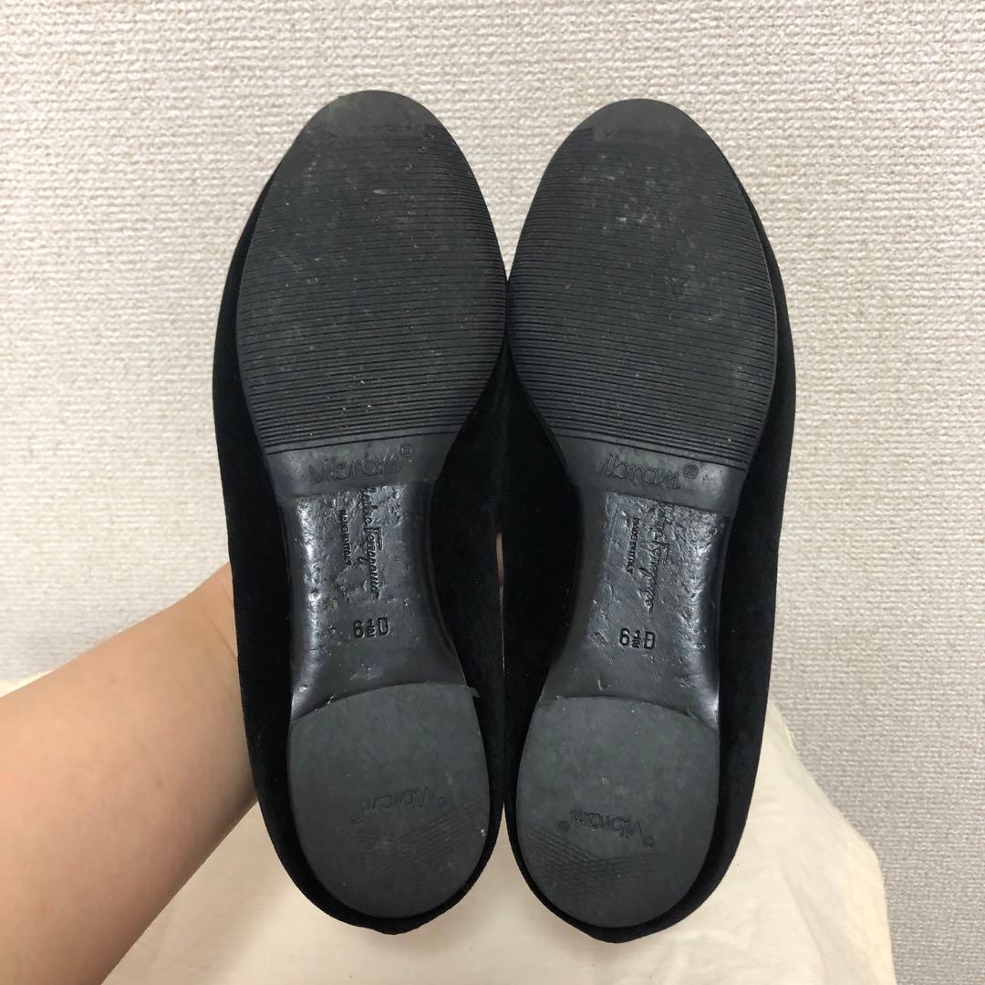 フェラガモ ベロア フラット　VARINA 61/2D パンプス