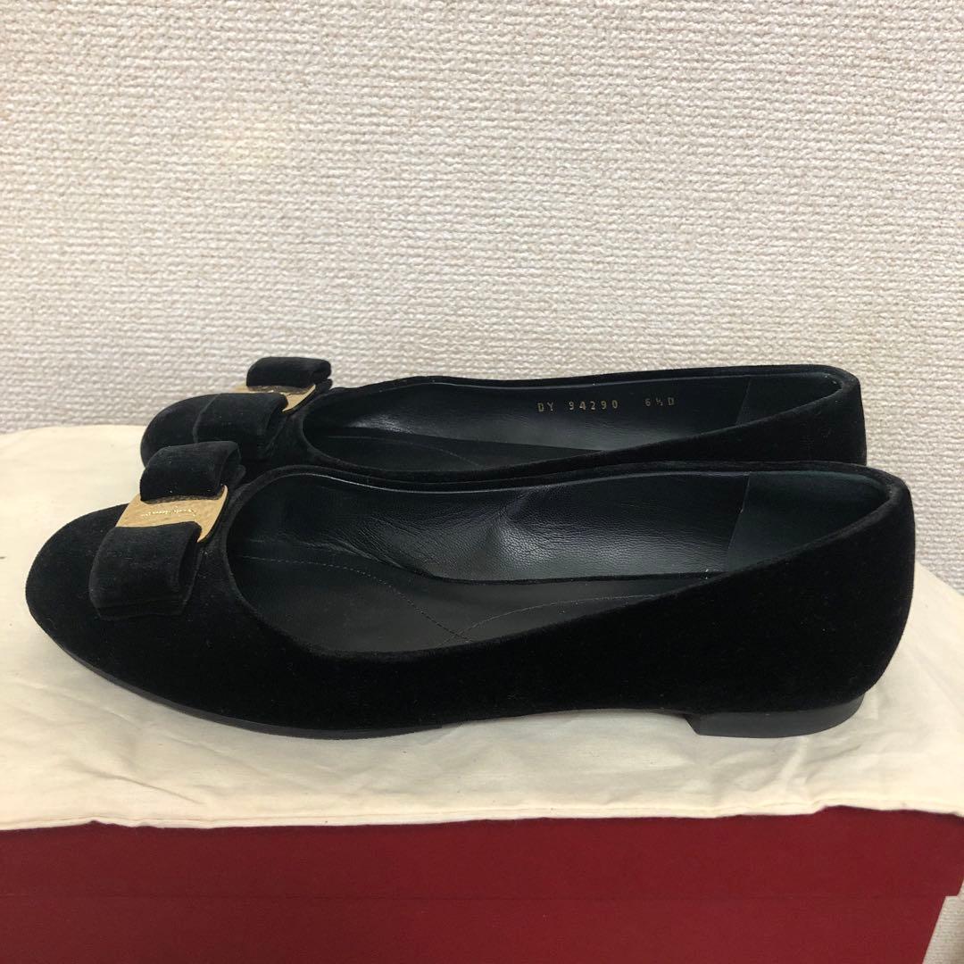 フェラガモ ベロア フラット　VARINA 61/2D パンプス