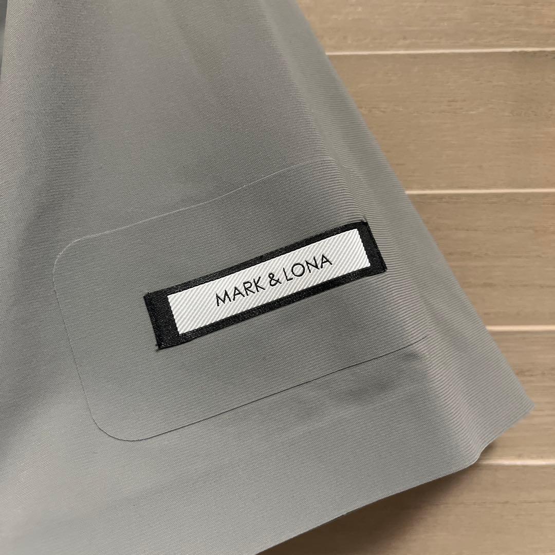 マークアンドロナ　モックネックシャツ　グレー