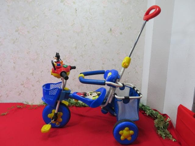 22FF1333 ミッキーマウス　手押し三輪車　ブルー
