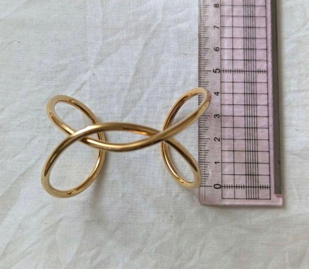 ジュエッテ ゴールドバングル 【完売商品】