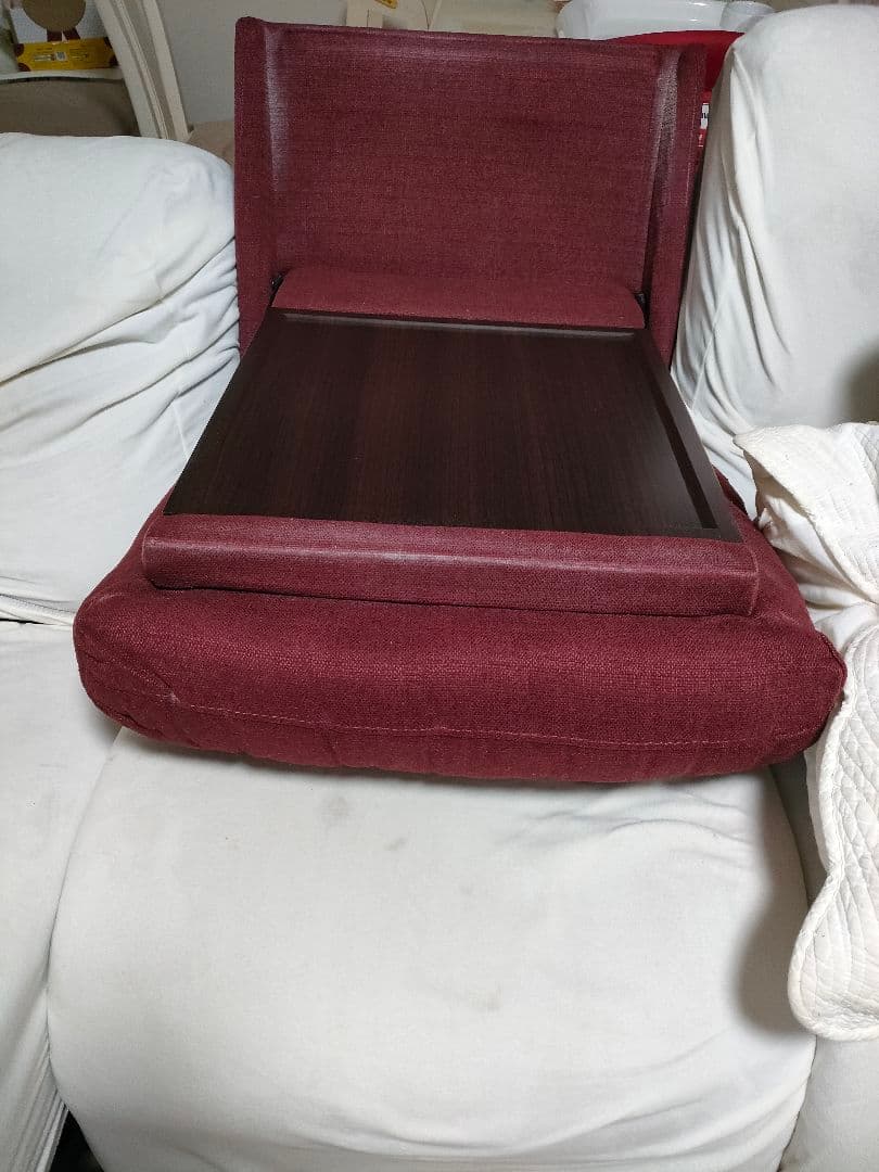 11月16日まで【引取限定】ニトリ　電動リクライニングソファ3人掛け 赤