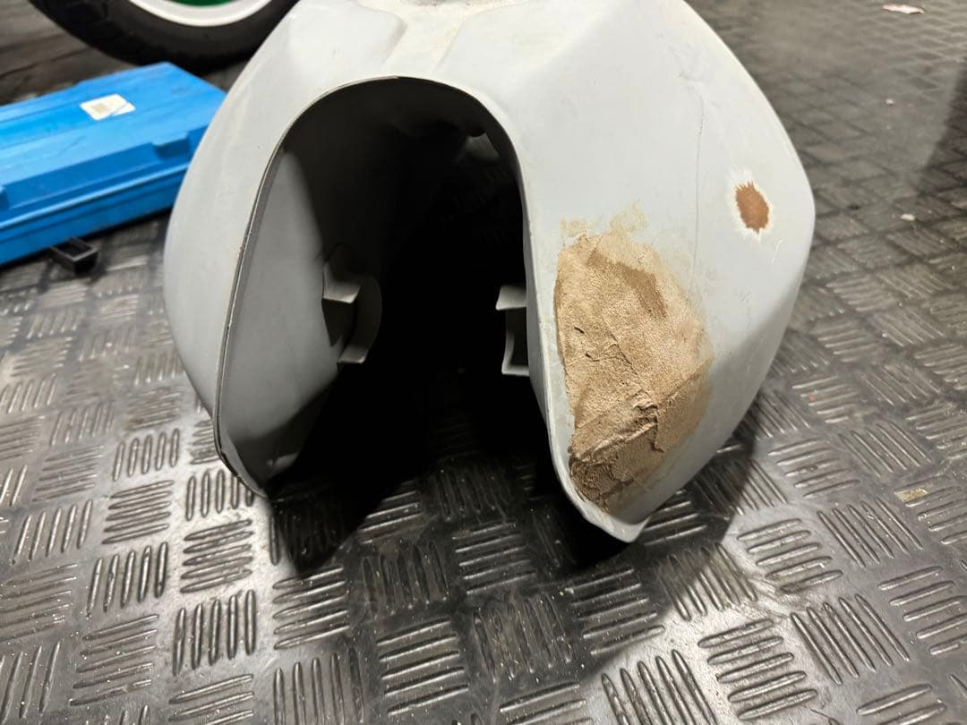 AK CBX 400F 純正タンク