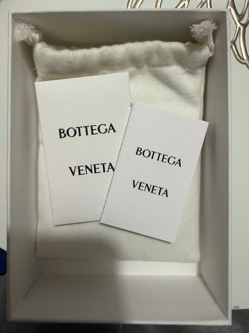 【美品】ボッテガヴェネタ マキシイントレチャート 二つ折り財布 グリーン