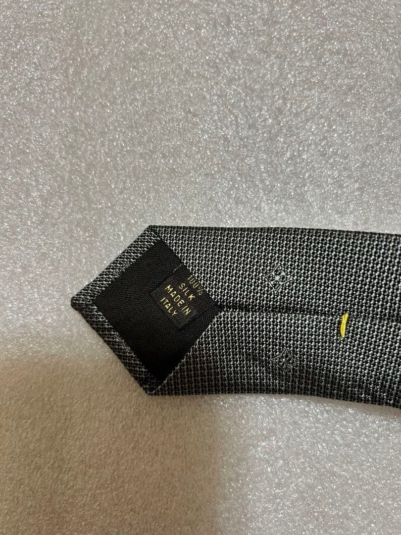 美品✨ LOUIS VUITTON ルイ・ヴィトン ブランドネクタイ グレー