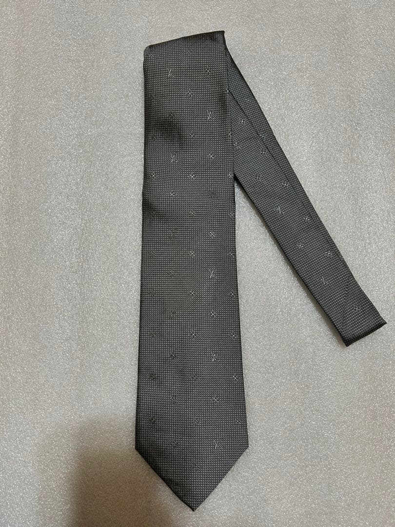 美品✨ LOUIS VUITTON ルイ・ヴィトン ブランドネクタイ グレー