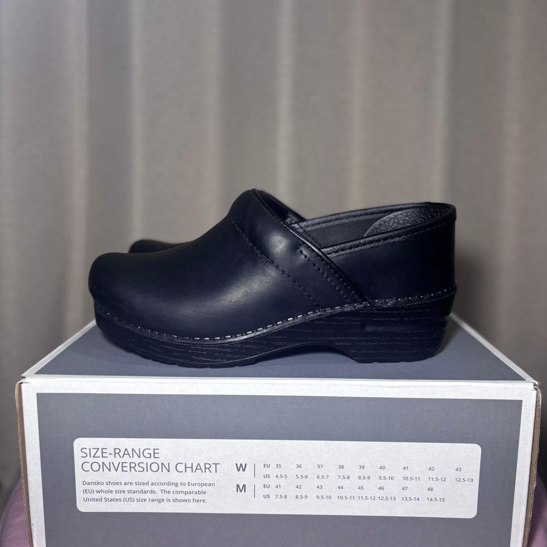 ダンスコdansko/プロフェッショナル オイルド(ブラック) 23cm相当