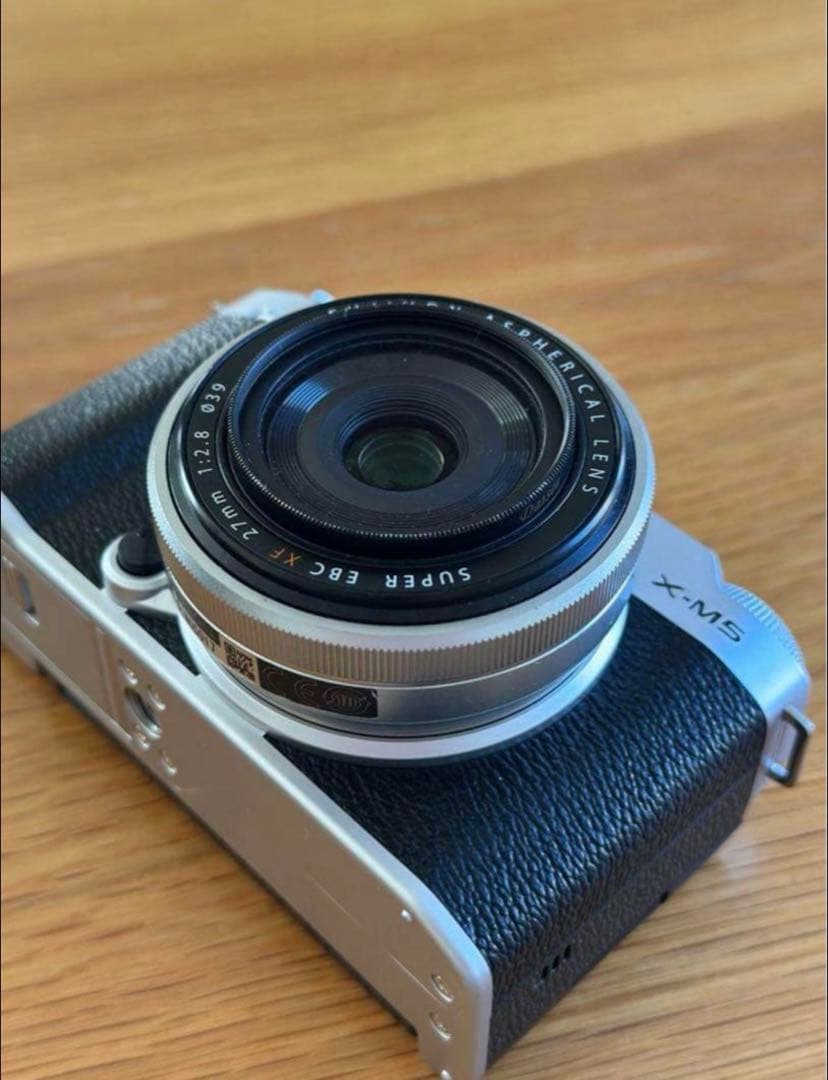 Fujinon フジノンレンズ XF27mm F2.8シルバー