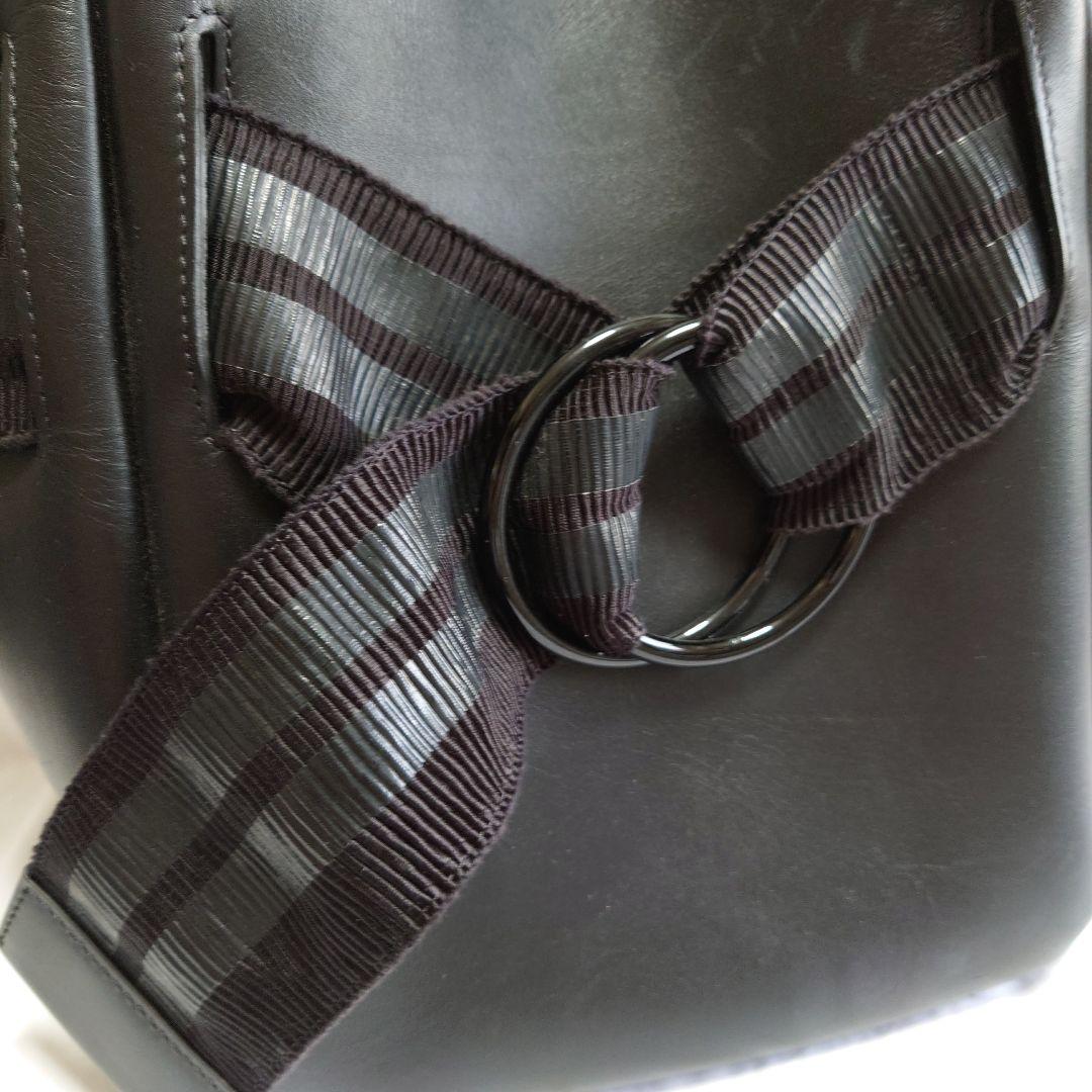 GIORGIO ARMANI　ブラックレザー　トートバッグ　ショルダーバッグ