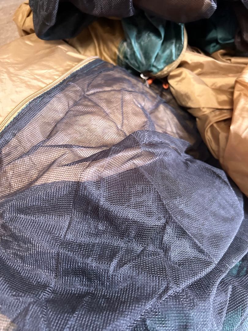 3pole screen tarpコールマン　テント