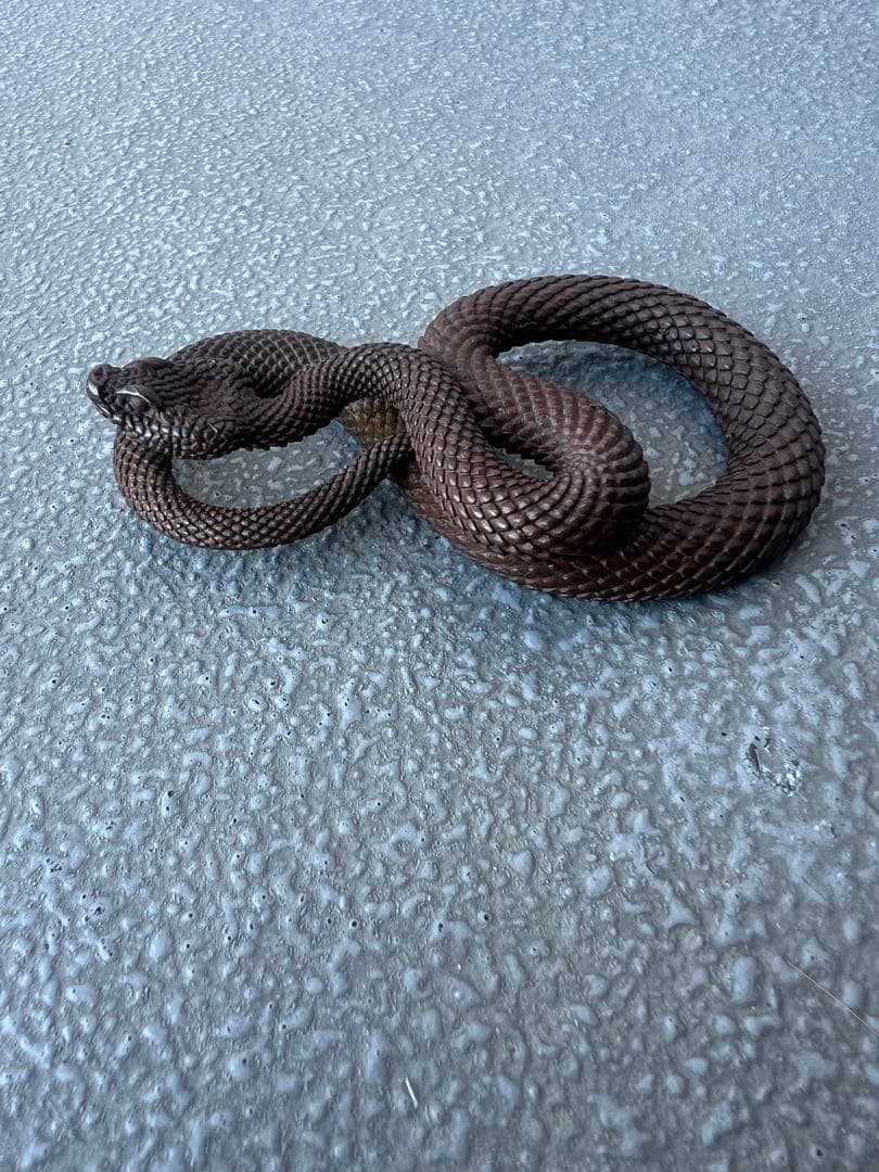 銅製 蛇 置物 107.5g