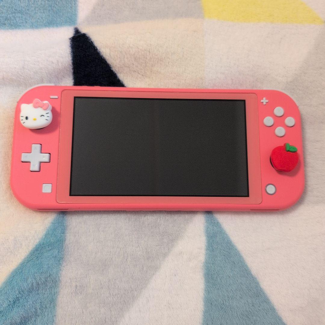 Nintendo SwitchLite コーラル　本体