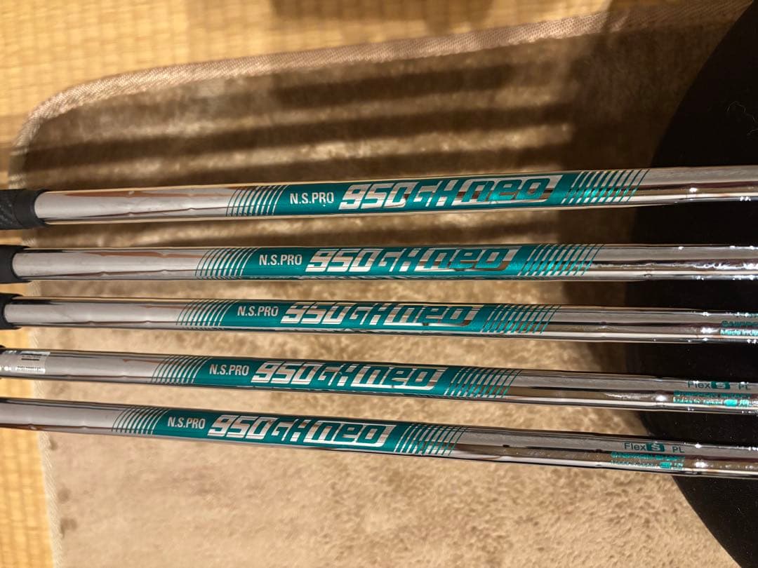 オノフクロONOFFKURO2026アイアン6-9 P 950GHneoシャフト