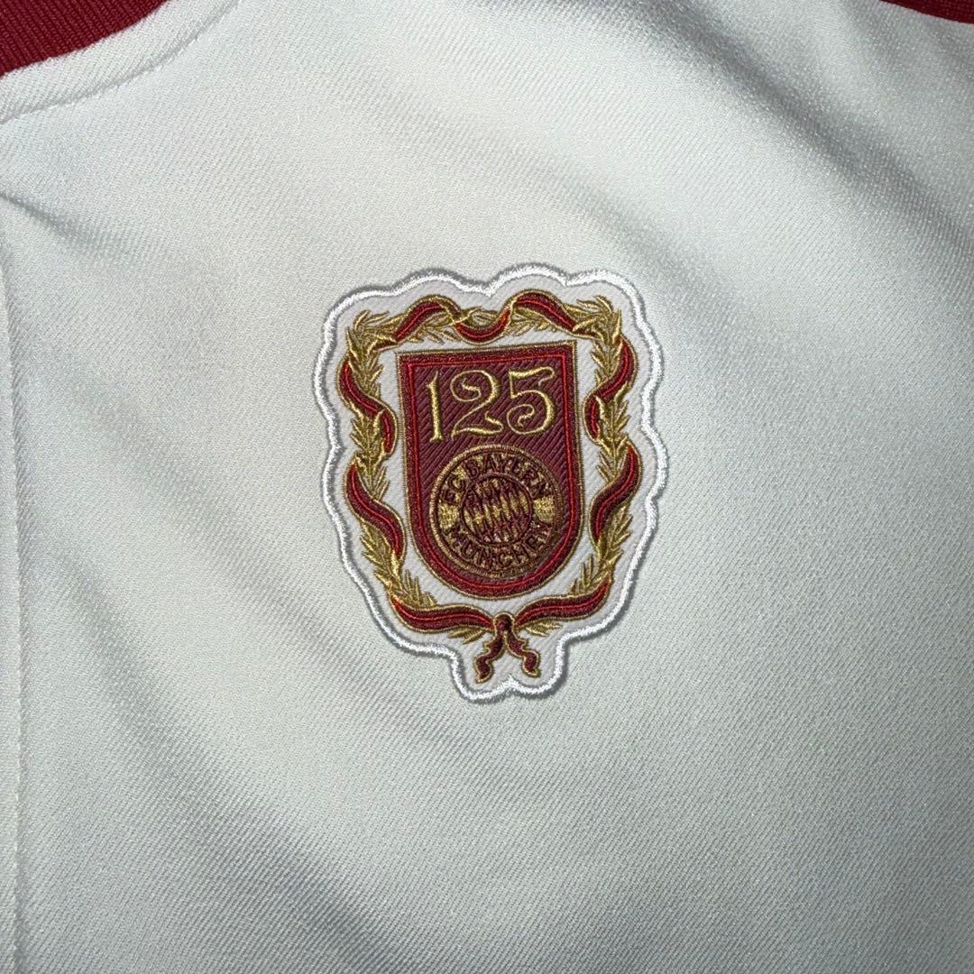 adidas アディダス バイエルンミュンヘン 125th トラックジャケット