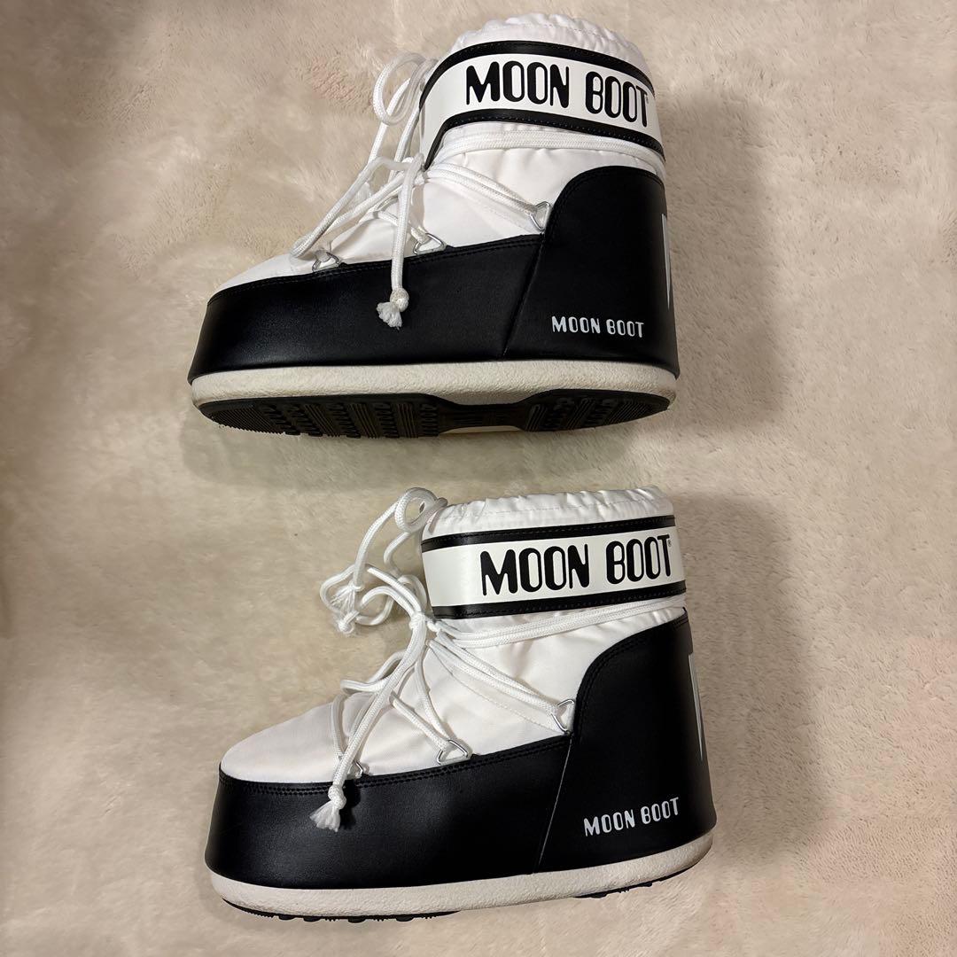 MOON BOOT スノーブーツ ホワイト/ブラック　ムーンブーツ