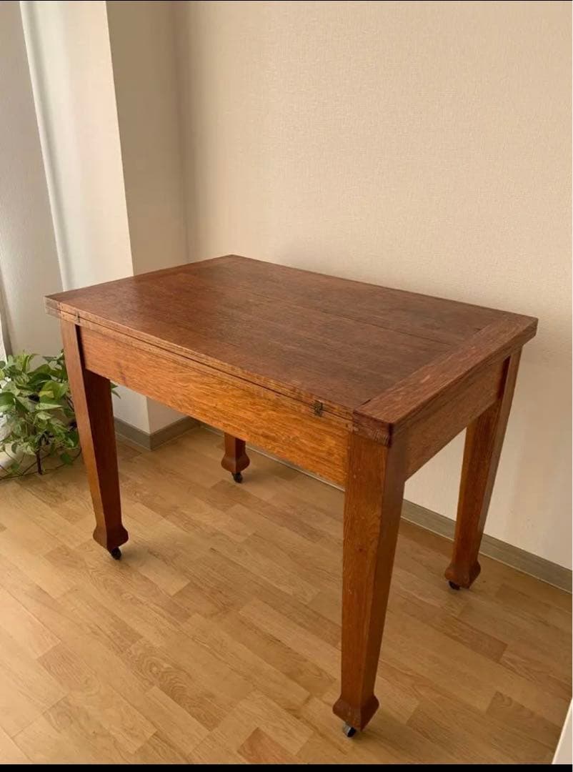 アンティークテーブル