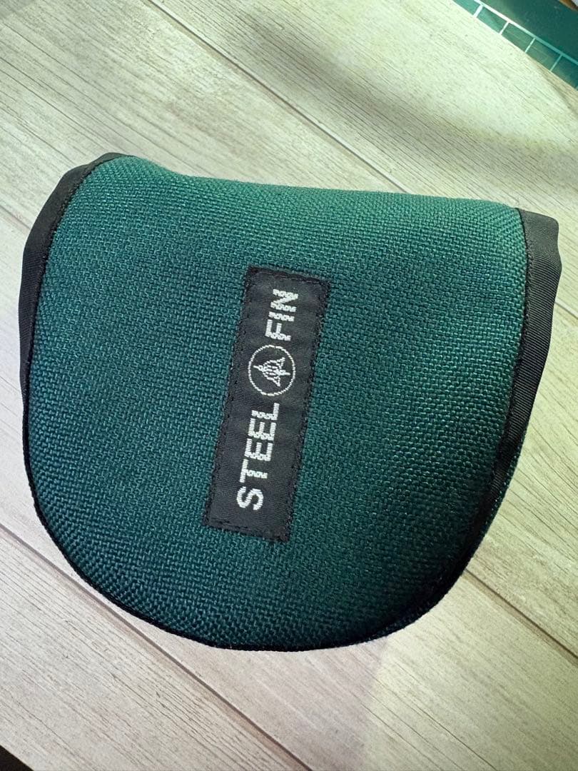 美品 STEEL FIN SPECTRA フライリール #4/5