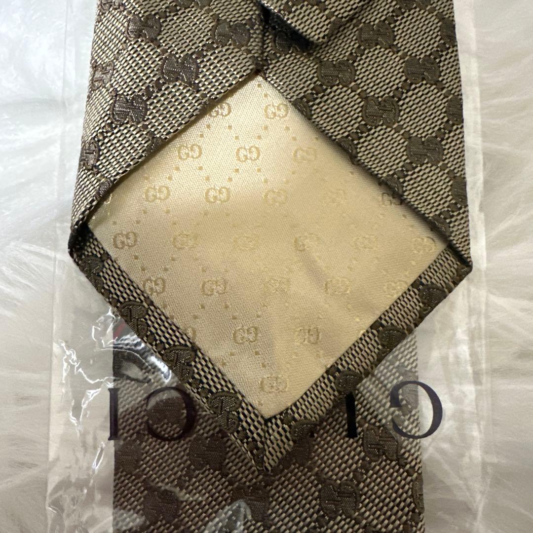 GUCCI GG 総柄 ネクタイ　新品未使用
