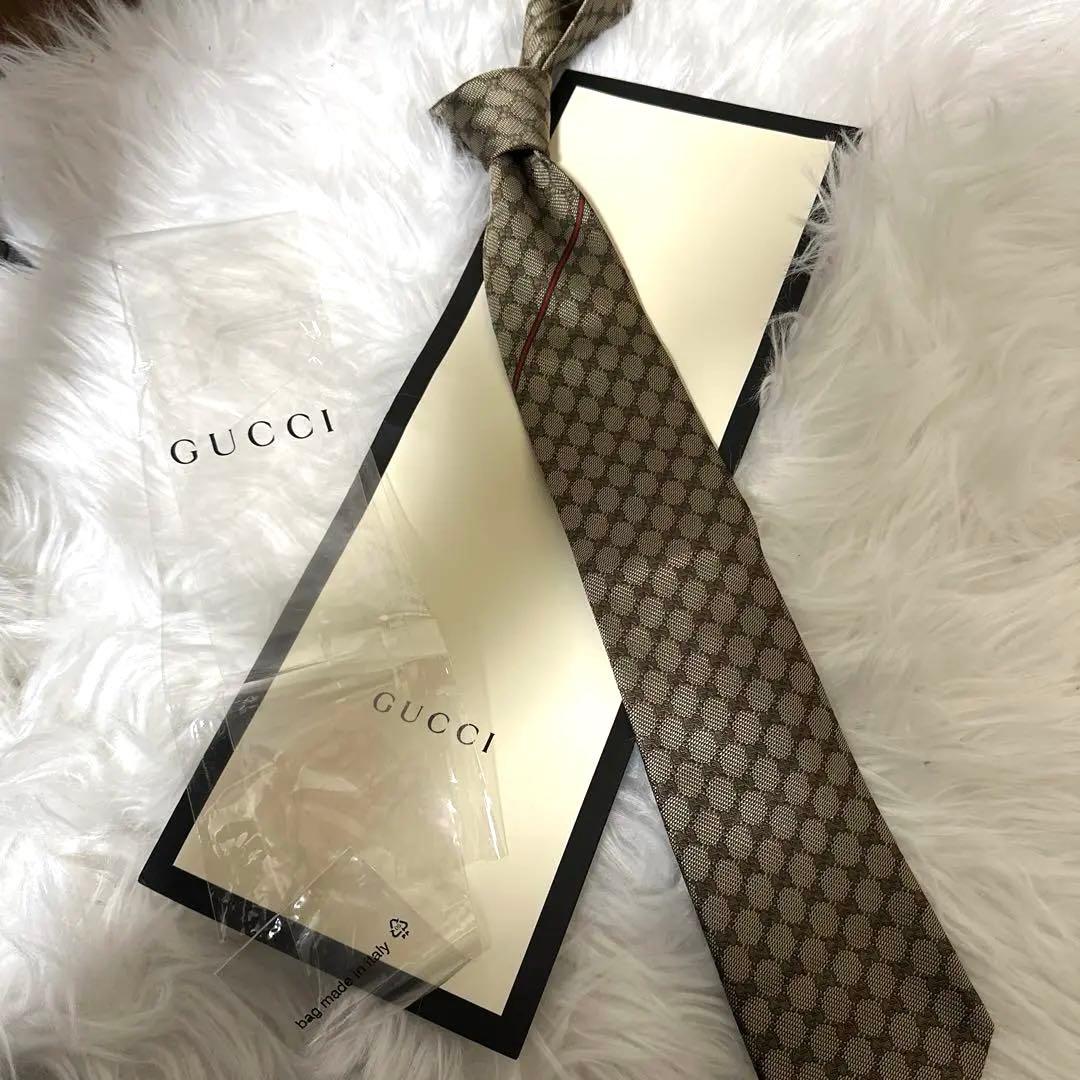 GUCCI GG 総柄 ネクタイ　新品未使用