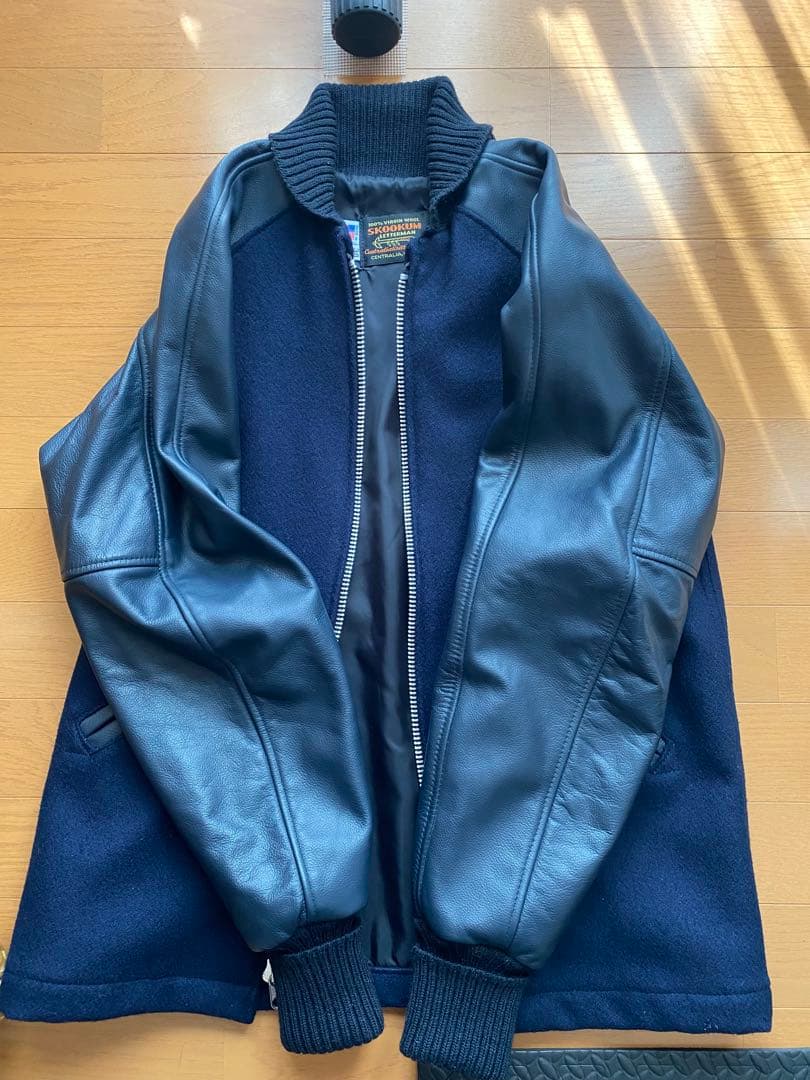 スクーカム　スタジャン　レザー　34 ファラオ　ダブルLENZIP ネイビー美品