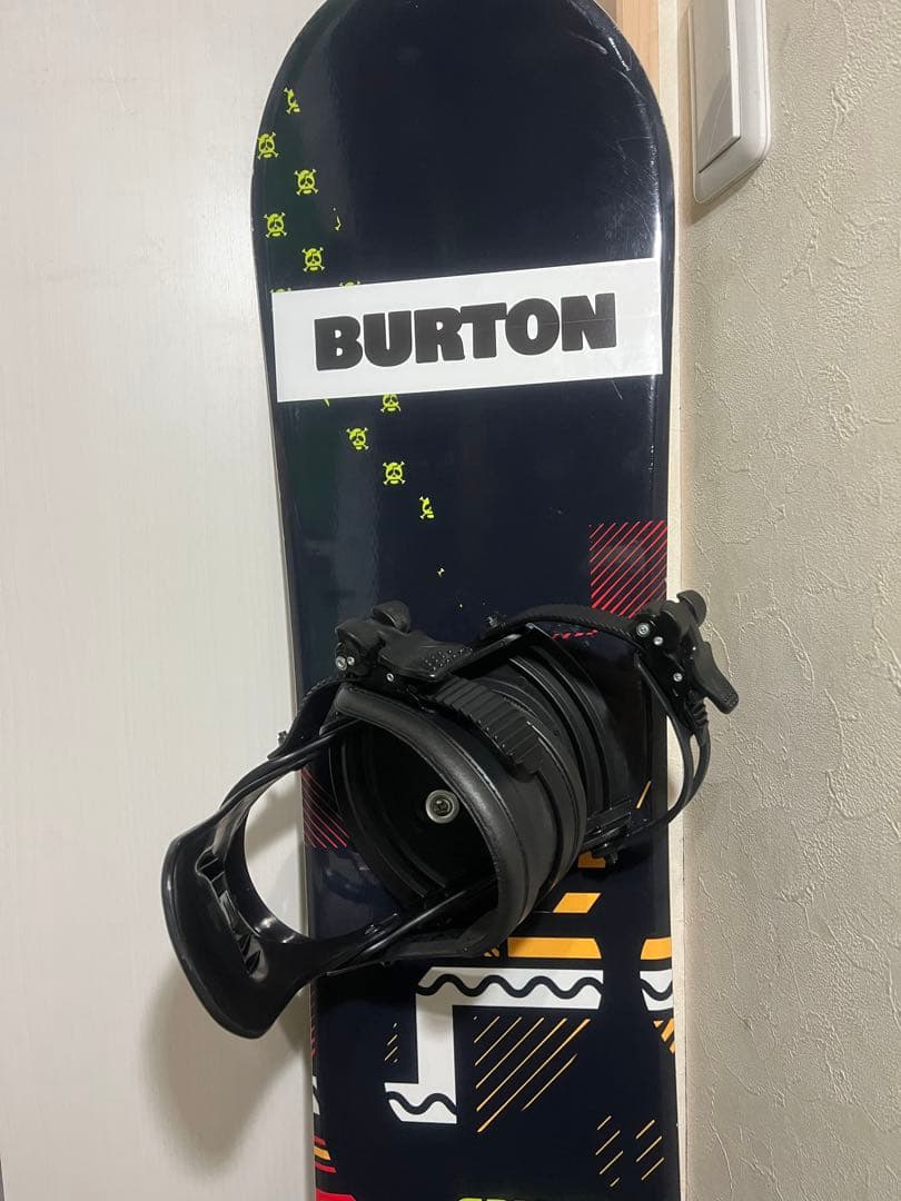 転びにくいボード！ブーツプレゼント！IGNIO 130cm 新品バインセット