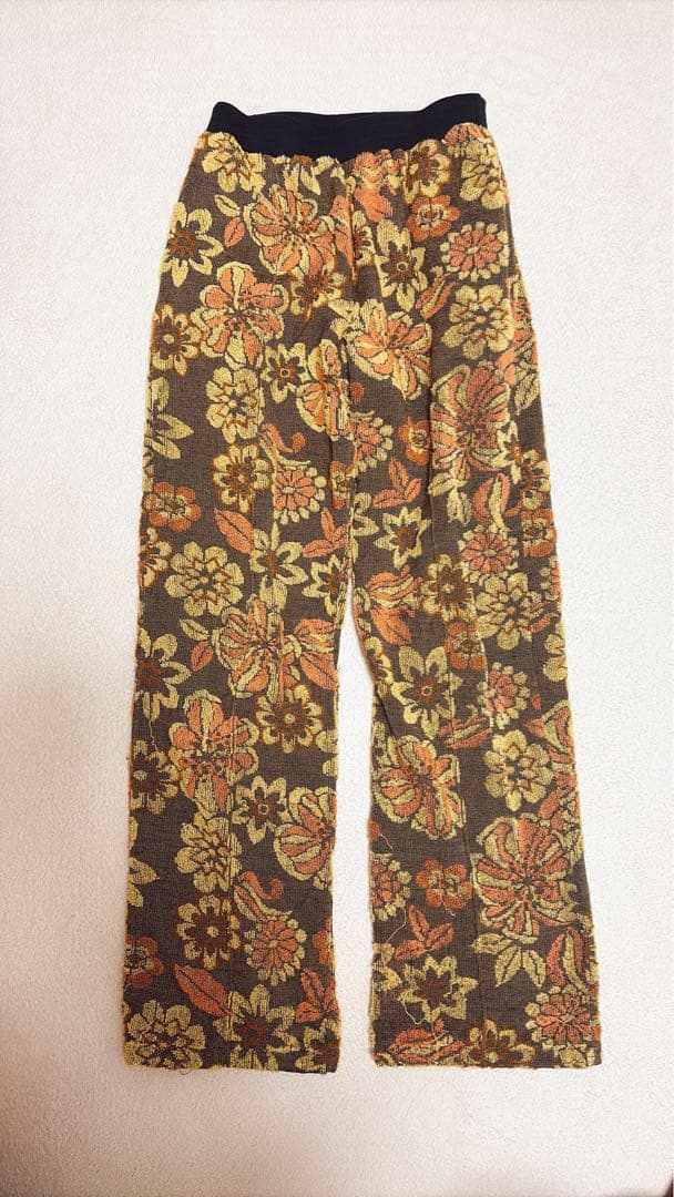 ＜INSCRIRE＞フラワーパイル パンツ