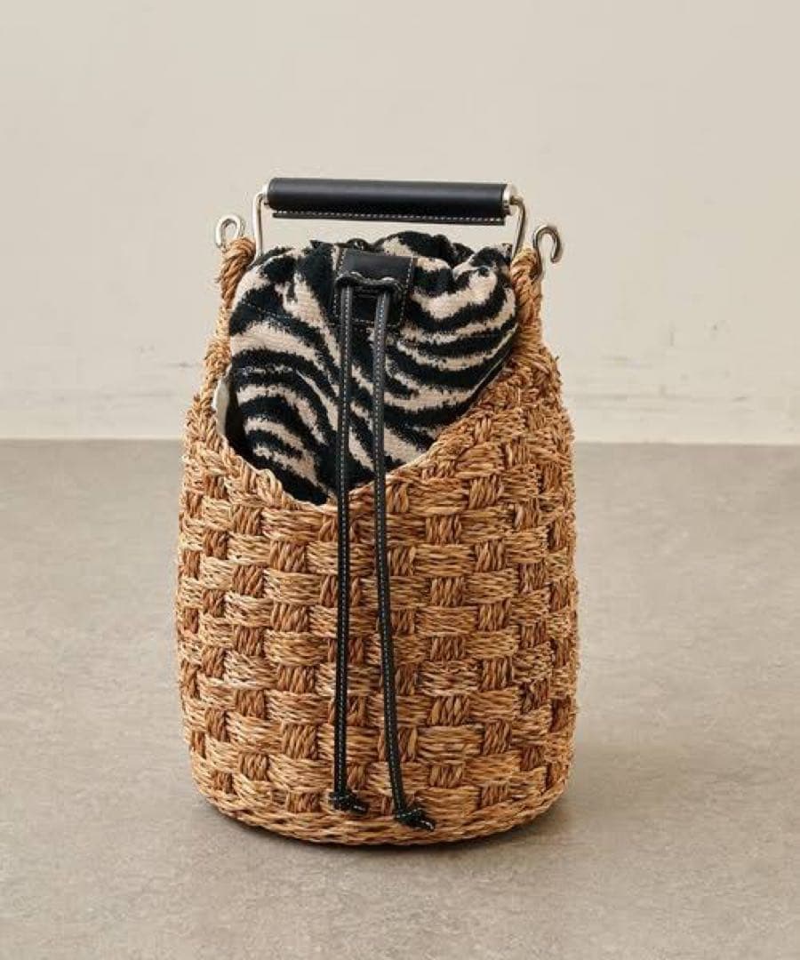 【未使用品】A VACATION BUCKET ZEBRAかごバッグ サファリ