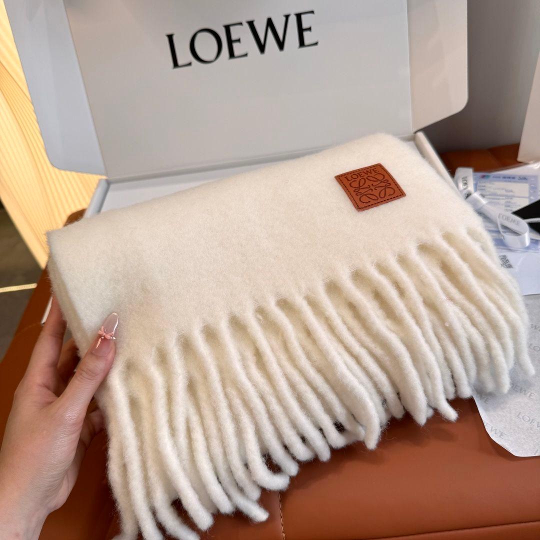 LOEWE ロエベ　アナグラム マフラー