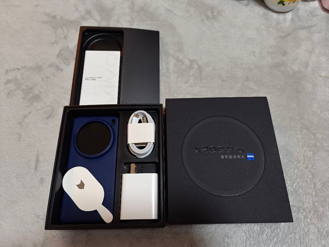 vivo X200 Pro 16GB/512GB ブルー（付属品あり、オマケ付）