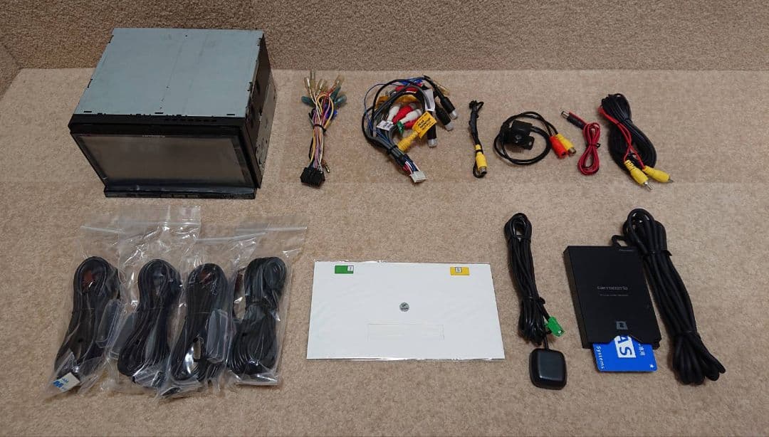 【新春特価】サイバーナビ カロッツェリア AVIC-ZH9900 完動品