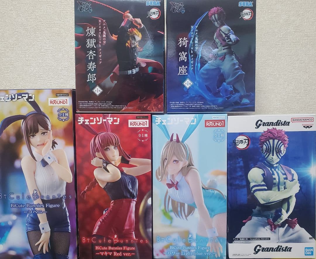 ROUND1限定　チェンソーマン　鬼滅の刃　フィギュア