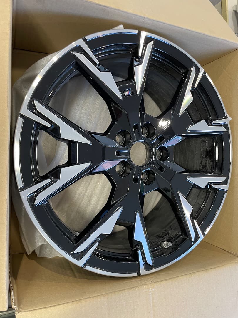  Yスポーク・スタイリング 976M19 ジェット・ブラック バイカラー