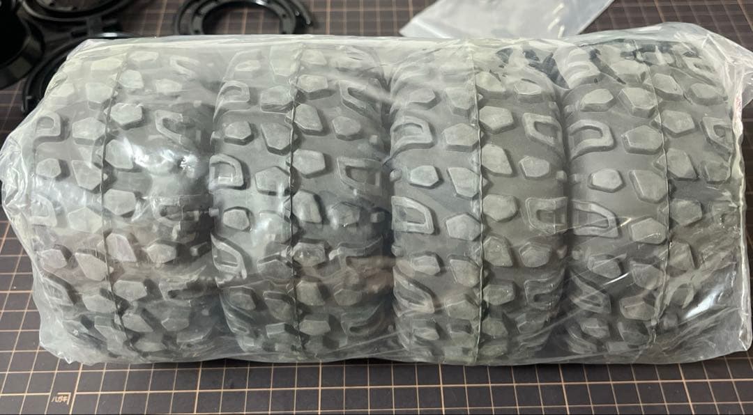 タミヤ CR-01ホイールタイヤ