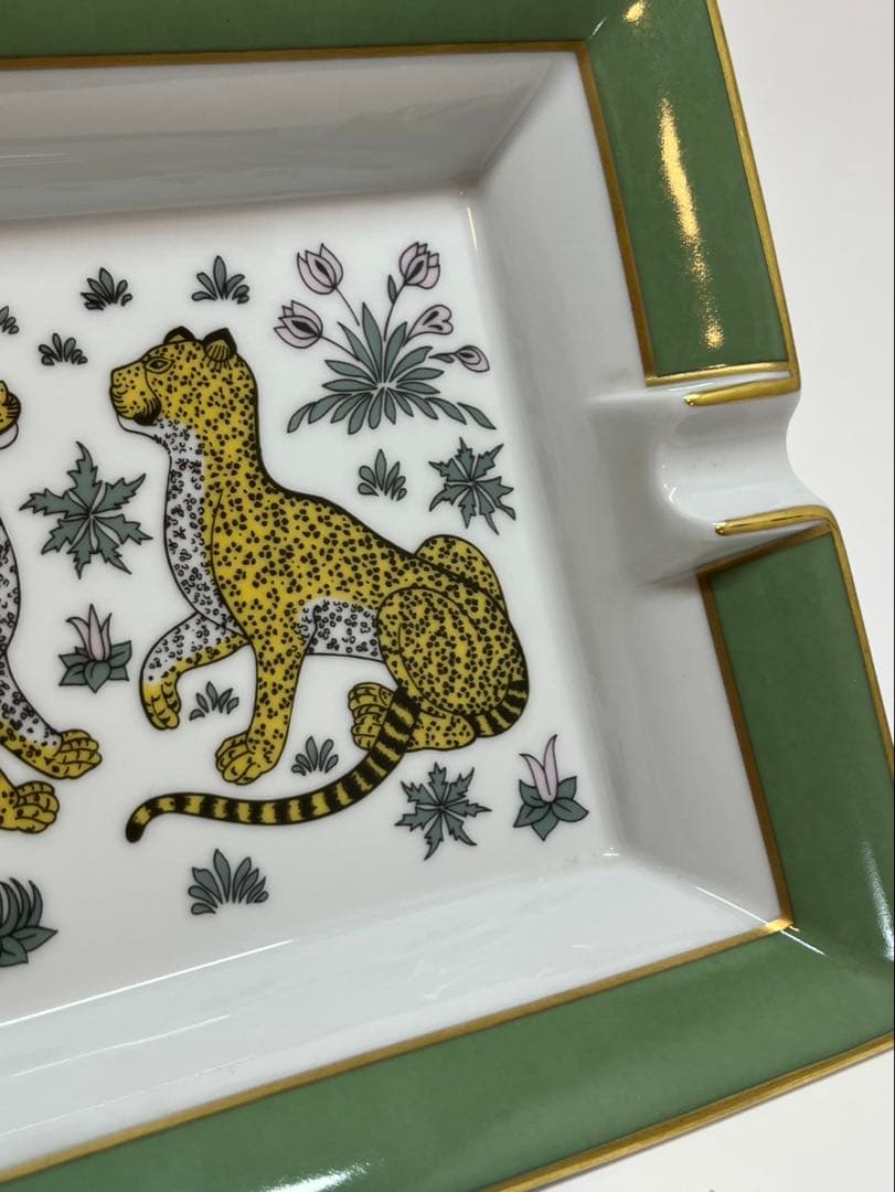 エルメス　アッシュトレイ　ヒョウ柄　箱付き