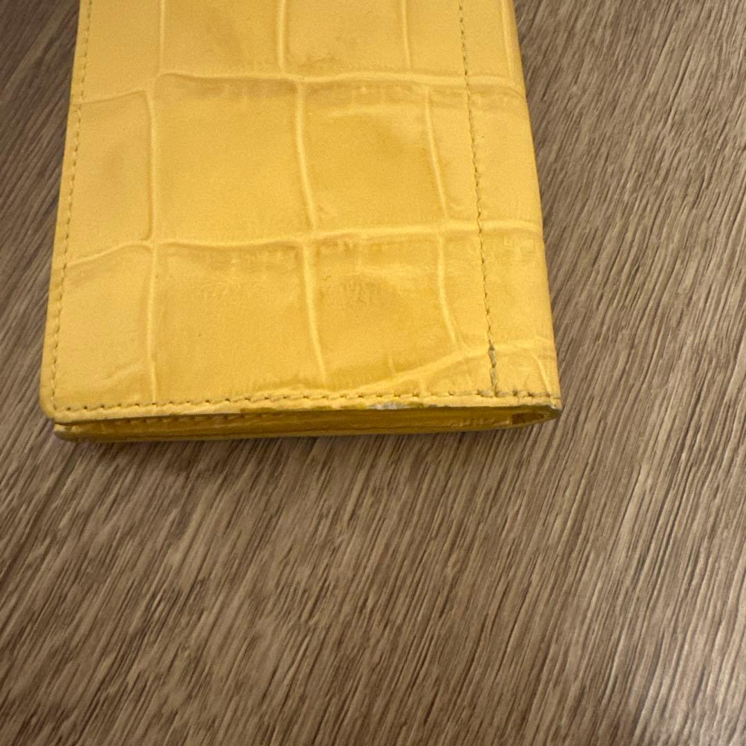 24ss 開運日限定品 イルビゾンテ　折財布　型押し　レザー　イエロー