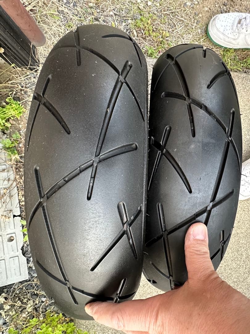 ズーマー タイヤ付きホイール