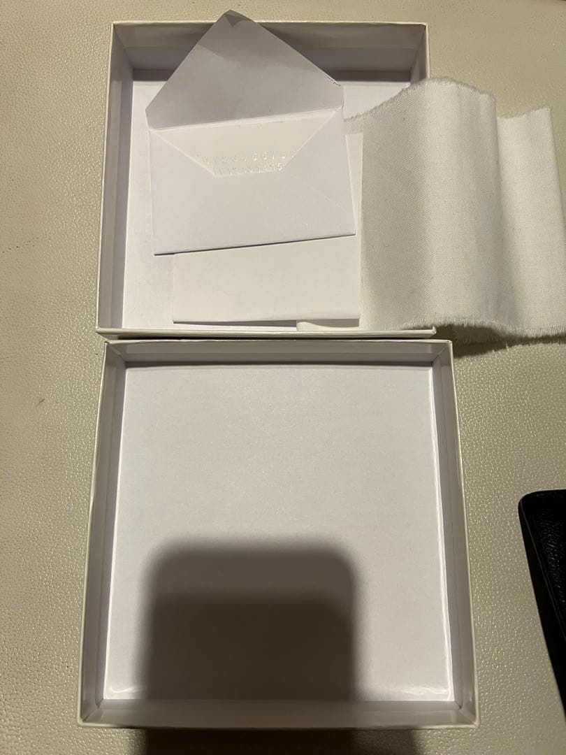 【美品】Maison Margiela メゾンマルジェラ　ブラック 二つ折り財布