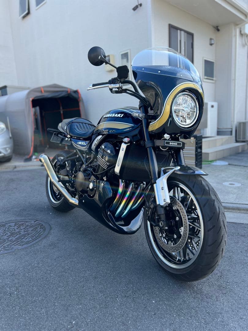 Z900RSアーキチンスポイラー キャンディートーンブルー塗装済み