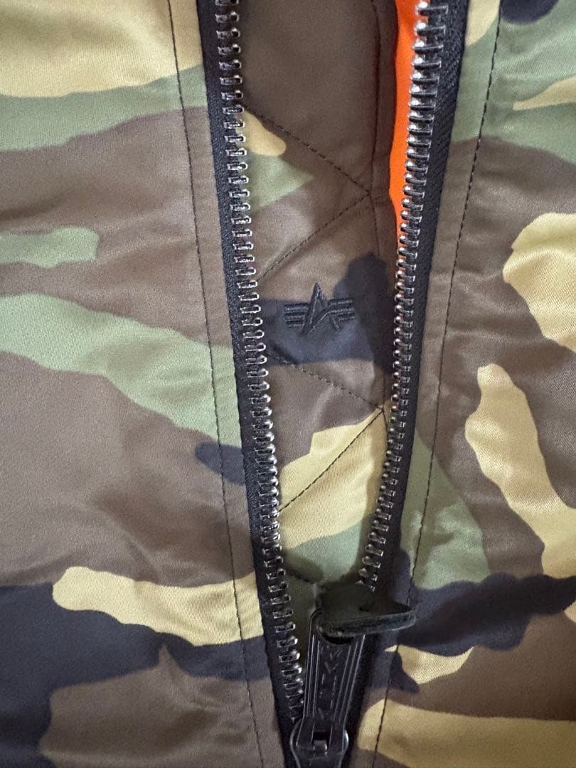 alpha ma-1 カモ 迷彩 アルファインダストリーズ 短丈 ブルゾン M