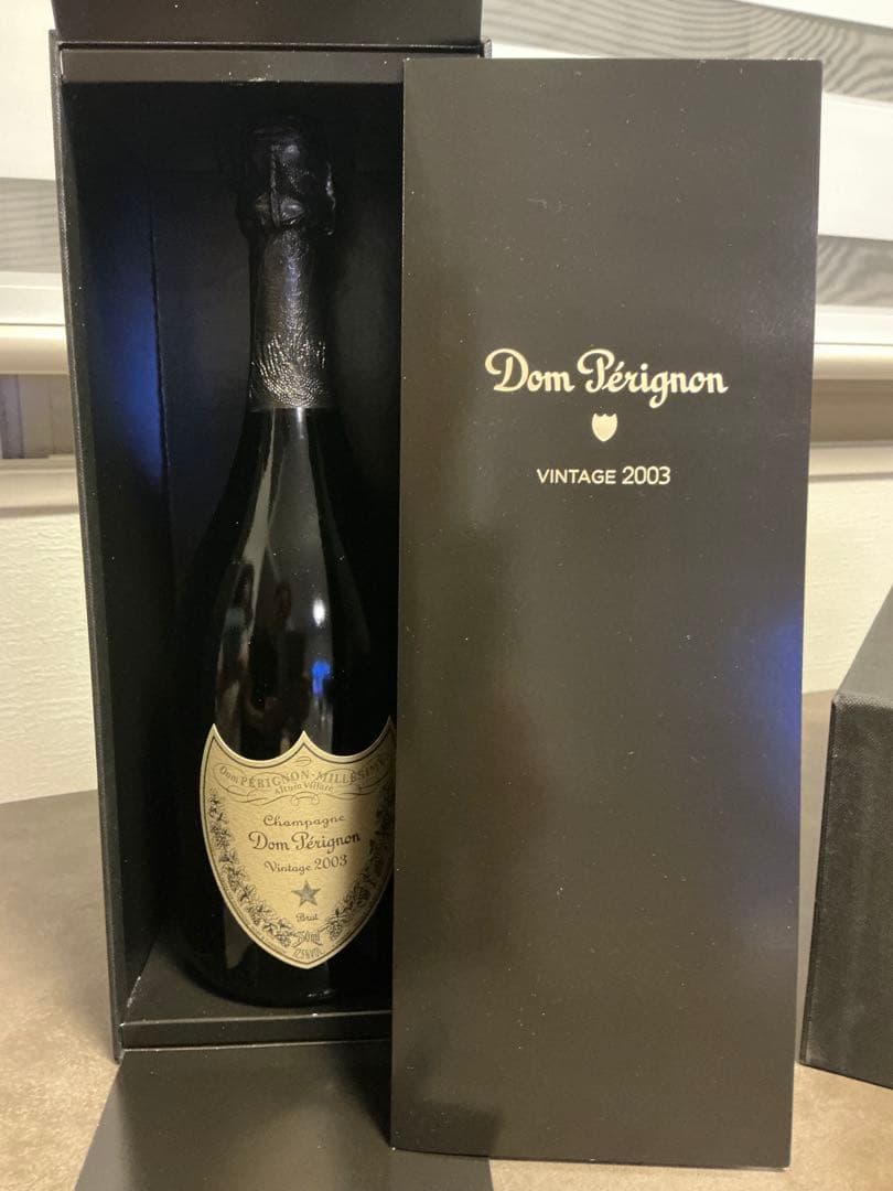 Dom Perignon ドンペリニヨン 2003 ビンテージ 化粧箱 冊子付き