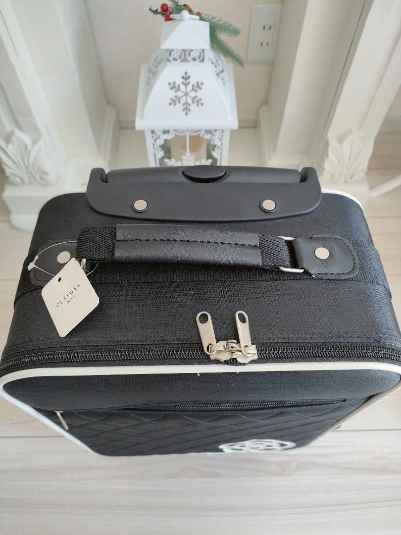 【新品未使用】キャリーケース 　スーツケース　旅行バッグ　クレイサス