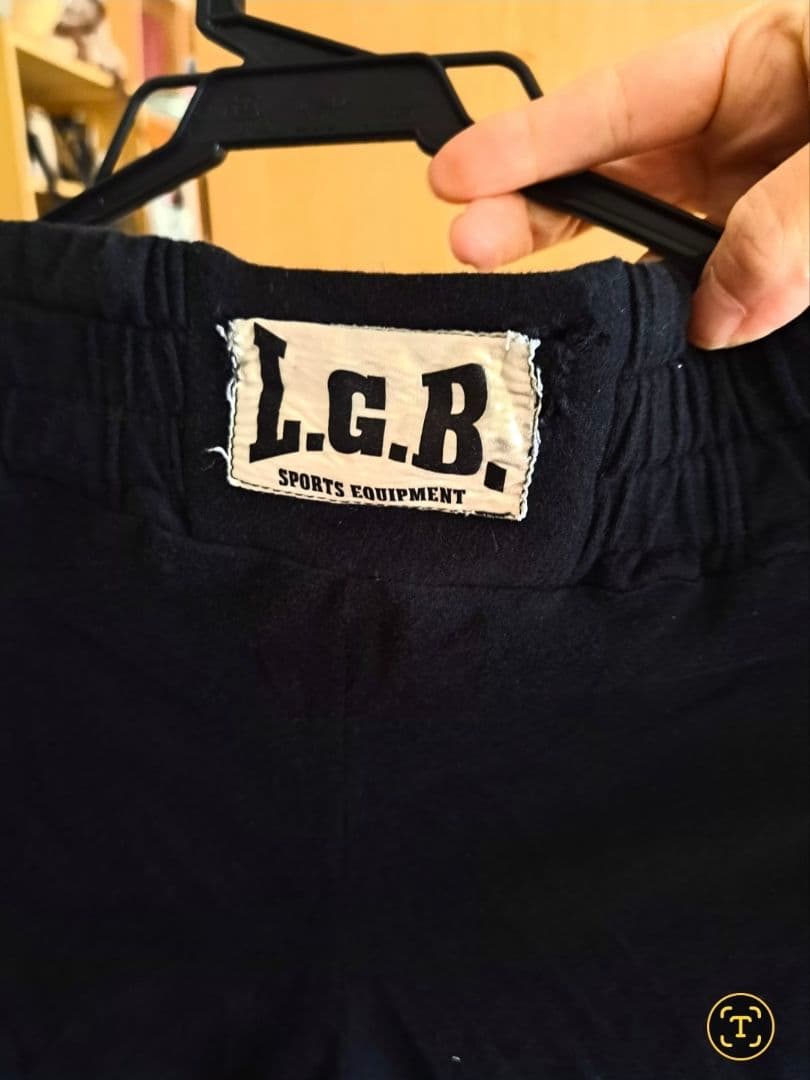 s*a様 L.C.B. フード付きジップアップパーカーとパンツセット