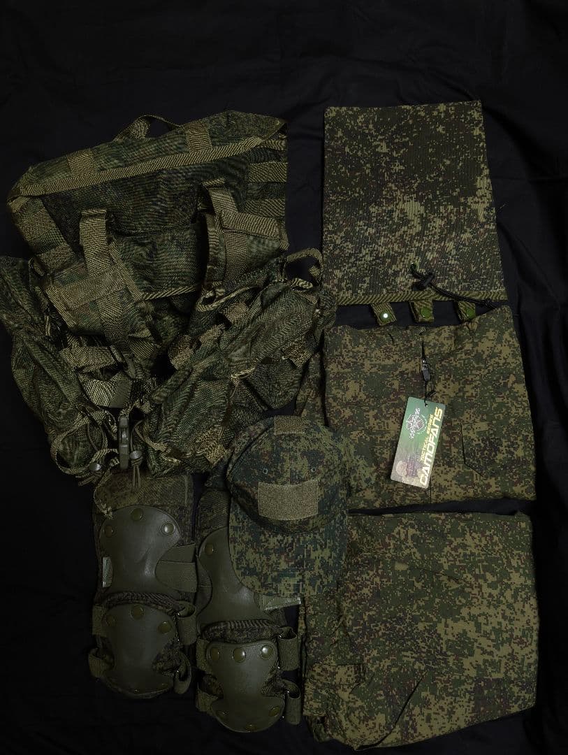 ロシア軍フル装備　デジタルフローラ 迷彩服上下＋SMERSH＋6B51レプリカ