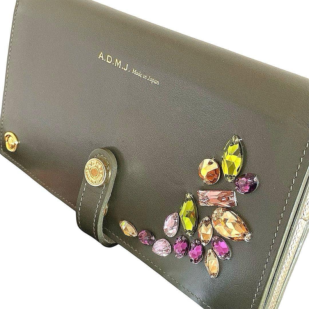 【美品・ギャランティカード付 】ADMJ 長財布 バニティ クリスタル付　日本製