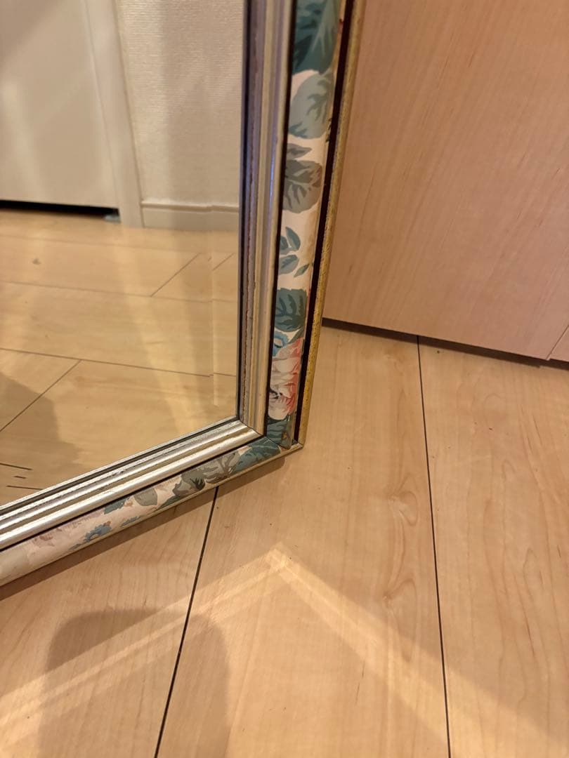 イタリア製 アンティークミラー　壁掛け 鏡 花模様 ウォールミラー