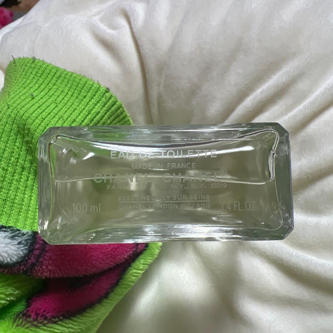 お値下げ中！！【美品】CHANEL N°5 L'EAU オードトワレ 100ml