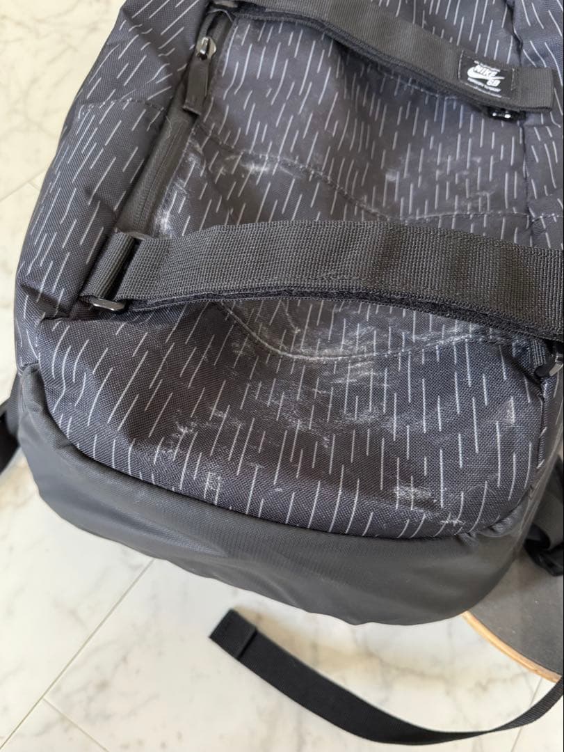 最終値下げ‼️スケートボード4点セット（ヘルメット、プロテクター、バックパック付）